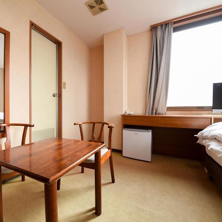 Green Business Hotel Фукуяма Екстериор снимка